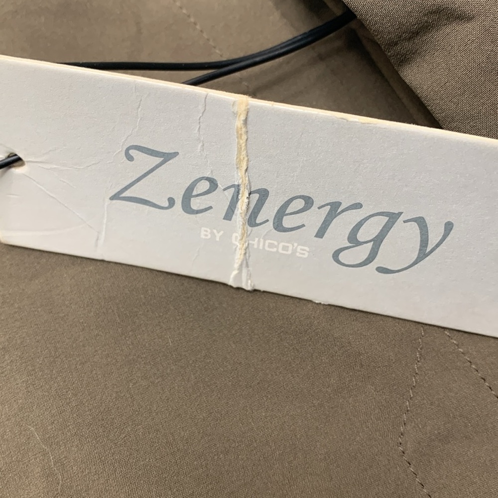 Zenergy by Chico’s Ruffle Jacket NWT - Picture 8 of 9